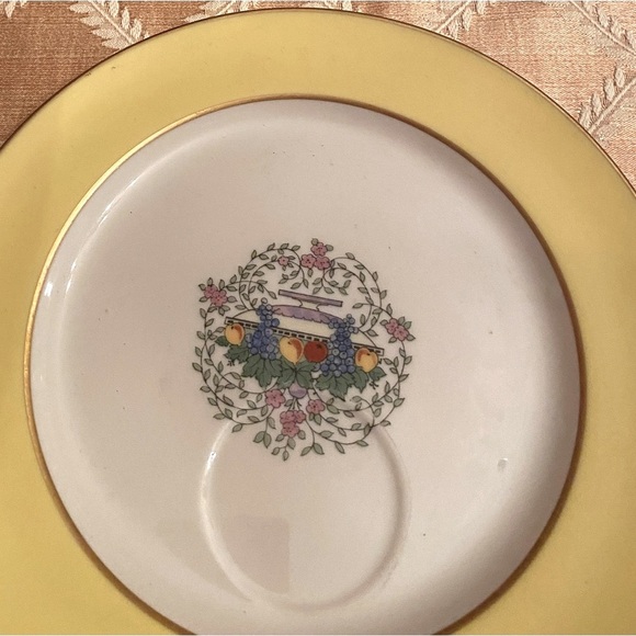 Lenox Somerset Snack Plates Yellow and White Set of 6 - Picture 2 of 6